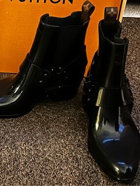 Louis Vuitton Black Patent Chelsea Harness Ankle Boots